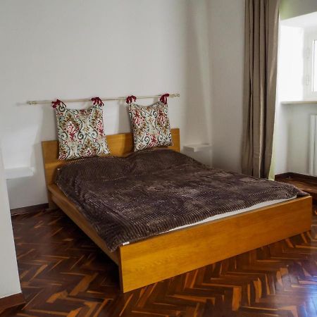 Terrazza Cavour Apartment Bari Bagian luar foto