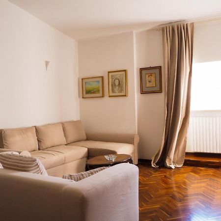 Terrazza Cavour Apartment Bari Bagian luar foto