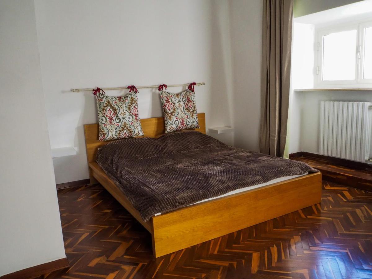 Terrazza Cavour Apartment Bari Bagian luar foto